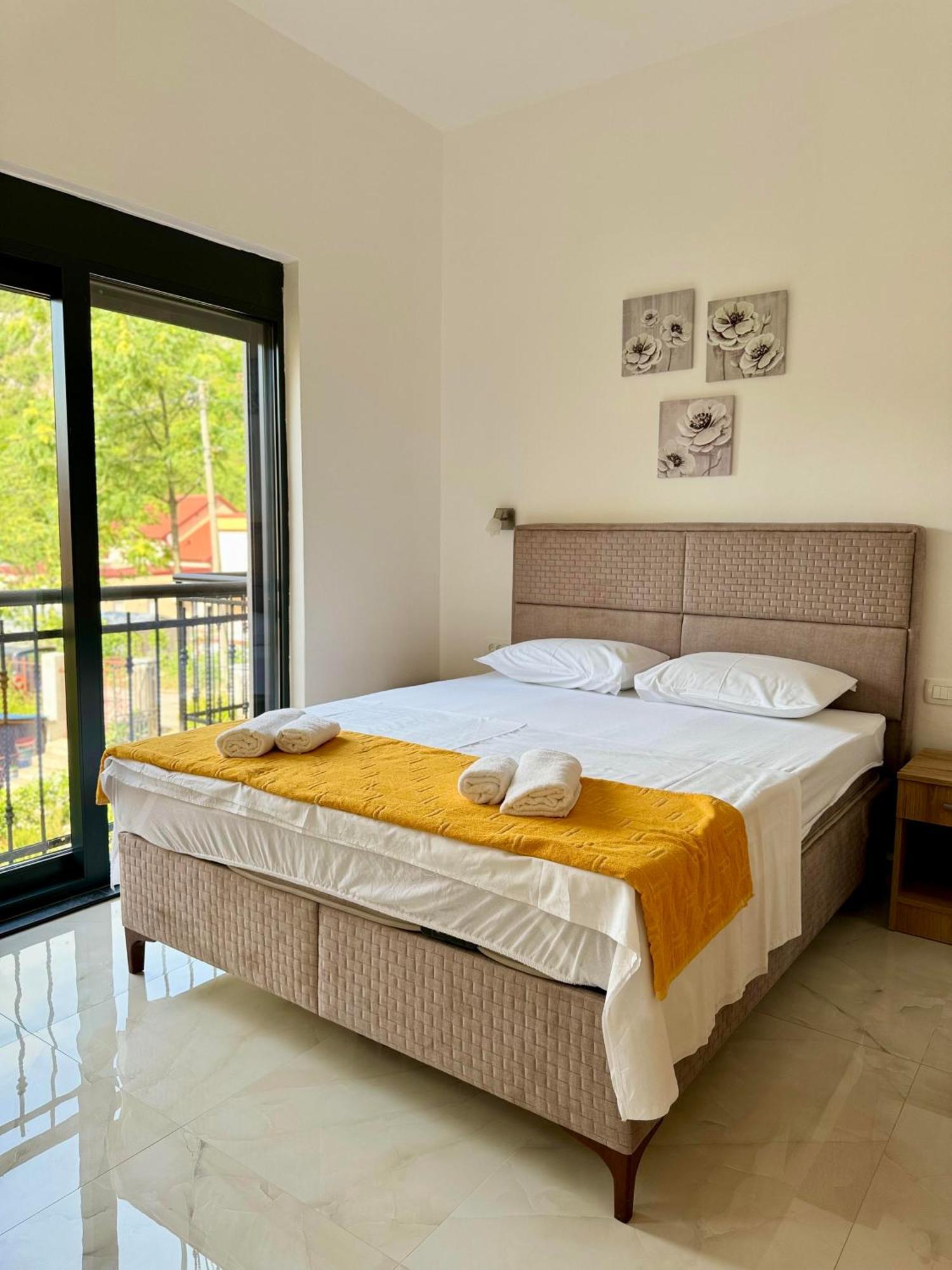 Harmony Garden Apartments Котор Экстерьер фото