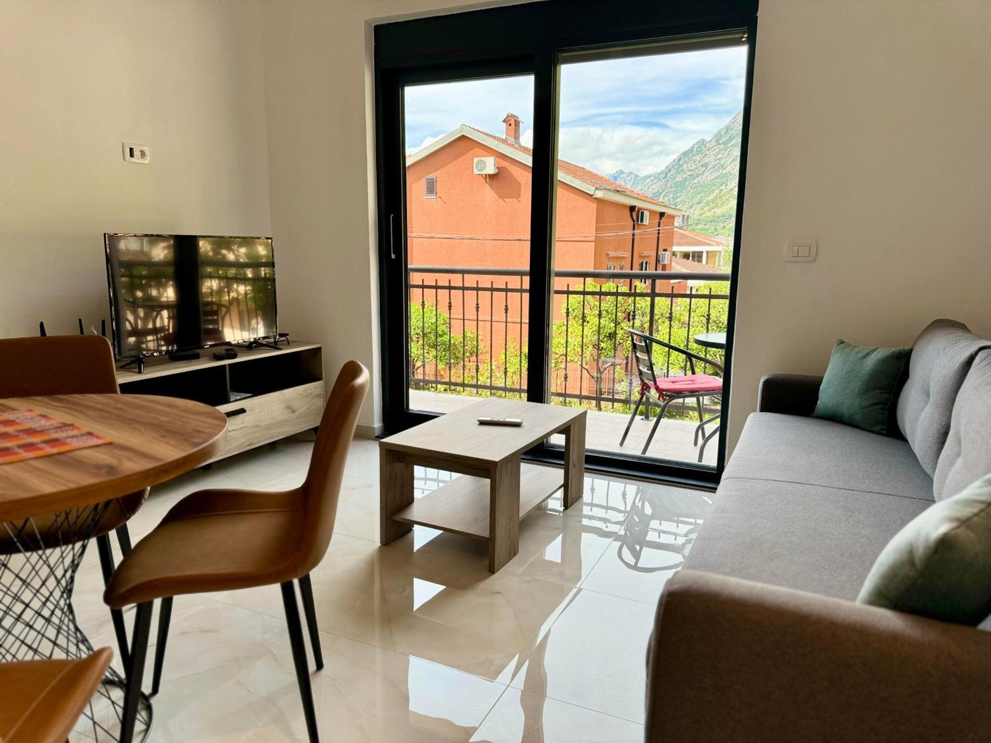 Harmony Garden Apartments Котор Экстерьер фото